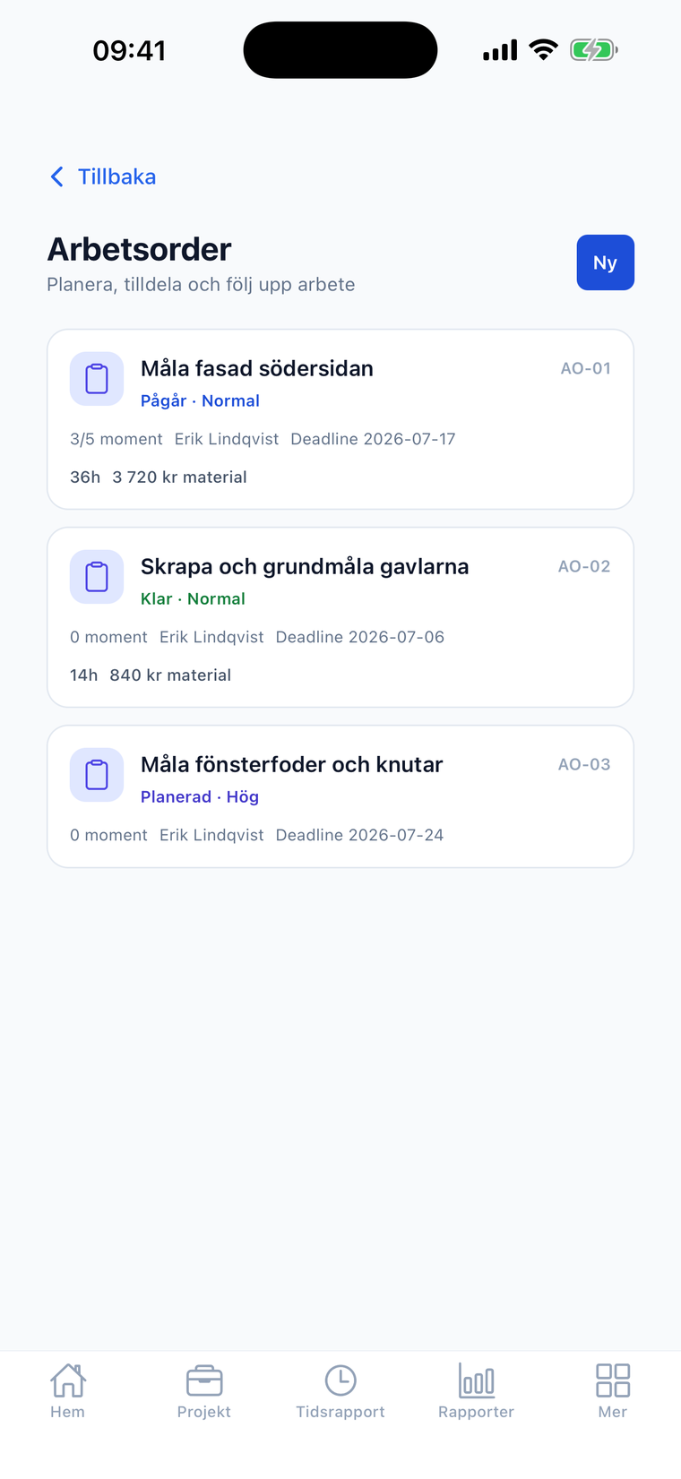 Arbetsorder i Crewlog-appen — lista med status, prioritet, avbockade moment, timmar och materialkostnad per order.